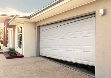 24 hour garage door repair in Sylmar